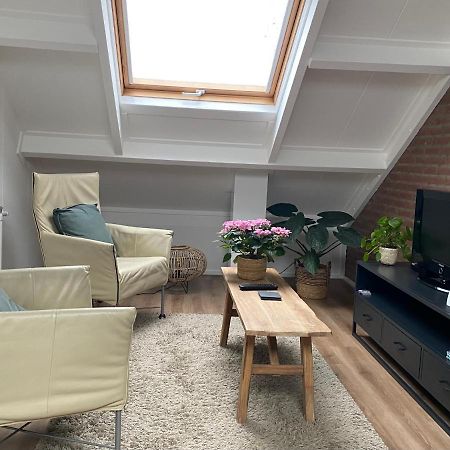 Logeren Bij Grea Bed & Breakfast Zwartsluis Luaran gambar