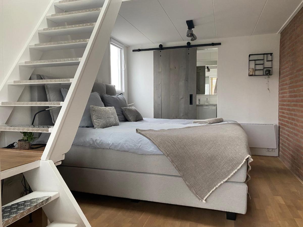 Logeren Bij Grea Bed & Breakfast Zwartsluis Luaran gambar